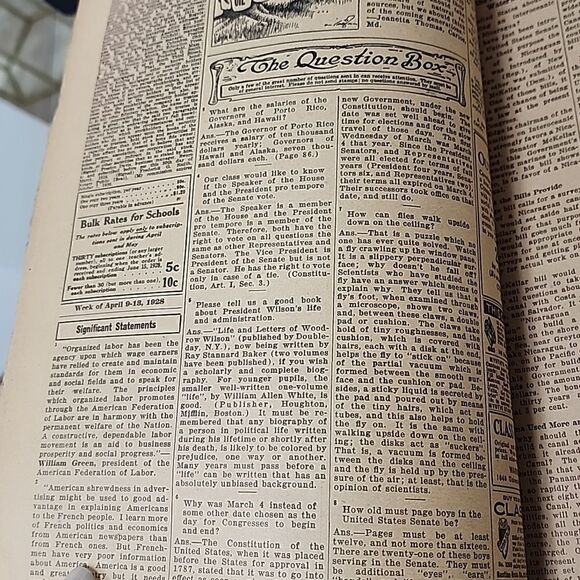 Vintage 1928 Current Events Folder Booklet - Picture 5 of 5